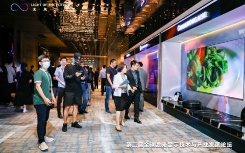 大数据显示：激光电视正在攻占年轻人客厅