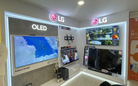2025年显示技术或迎分水岭 Mini LED上位OLED走下神坛？