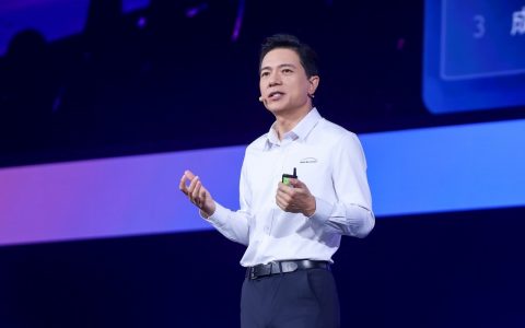 李彦宏：大模型已基本解决幻觉问题 发布两大“超级有用”AI技术