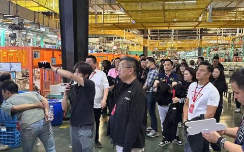 长虹吹响马来西亚经销商集结号：摸到的是品质看到的是品牌